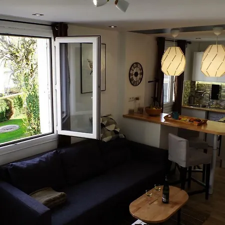 Le Pied-a-terre *